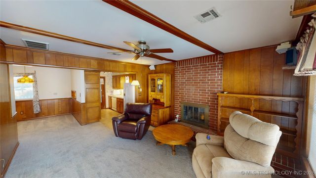 9057 E 33rd Street, Tulsa, OK 74145