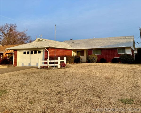 9057 E 33rd Street, Tulsa, OK 74145