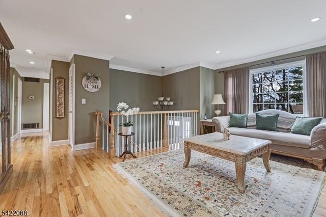760 Summit Rd, Union Twp., NJ 07083