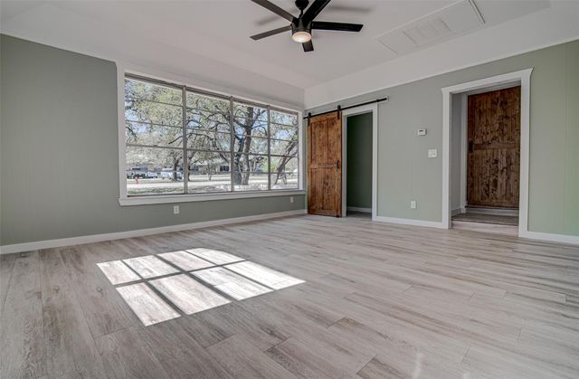 207 Haley, Johnson City, TX 78636