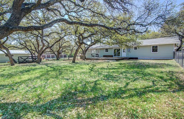 207 Haley, Johnson City, TX 78636