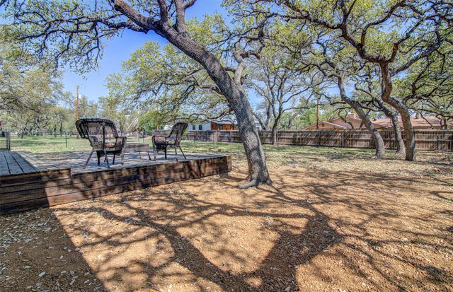 207 Haley, Johnson City, TX 78636