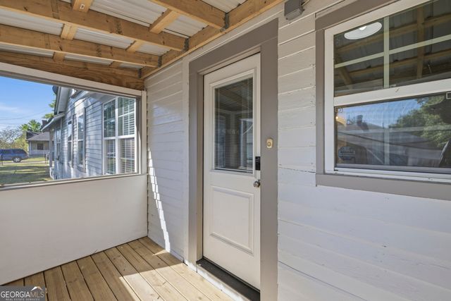 49 Poplar Street, Porterdale, GA 30014