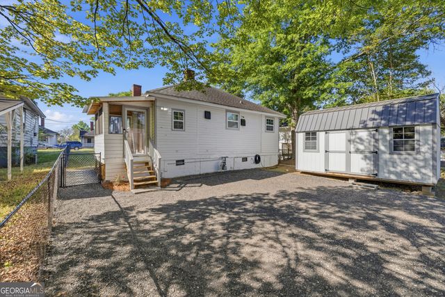 49 Poplar Street, Porterdale, GA 30014