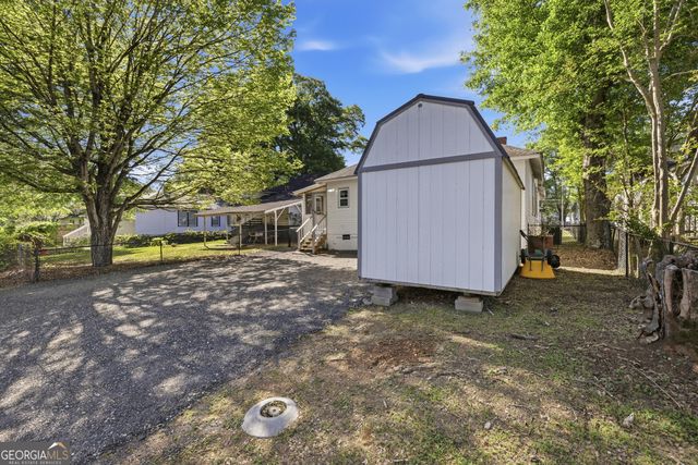 49 Poplar Street, Porterdale, GA 30014
