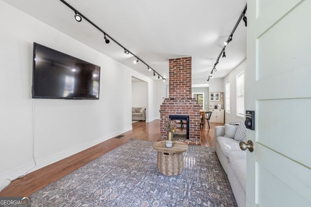 49 Poplar Street, Porterdale, GA 30014