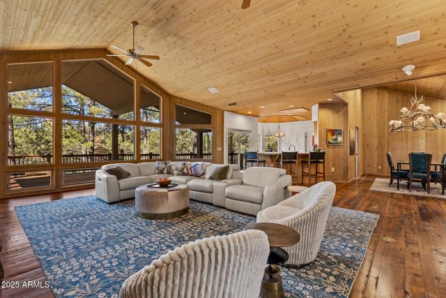 2082 WILLIAM PALMER --, Flagstaff, AZ 86005