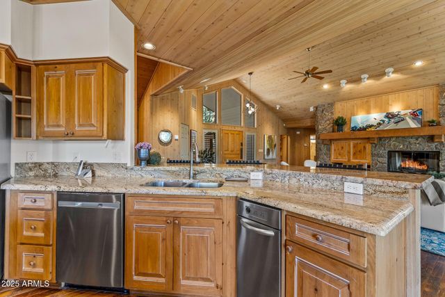 2082 WILLIAM PALMER --, Flagstaff, AZ 86005