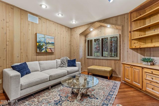 2082 WILLIAM PALMER --, Flagstaff, AZ 86005