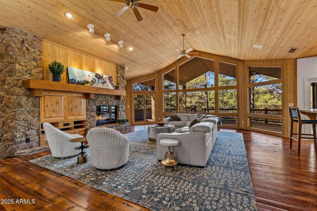 2082 WILLIAM PALMER --, Flagstaff, AZ 86005