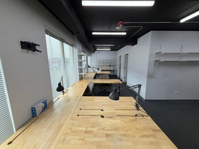 253 N York Street, Elmhurst, IL 60126