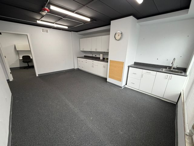 253 N York Street, Elmhurst, IL 60126