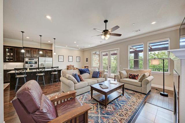 2601 N Quinlan Park RD 506, Austin, TX 78732