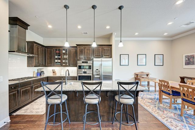 2601 N Quinlan Park RD 506, Austin, TX 78732