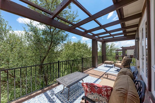 2601 N Quinlan Park RD 506, Austin, TX 78732