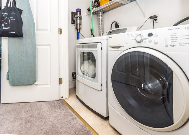 86 Worcester Lane 86, Waltham, MA 02451