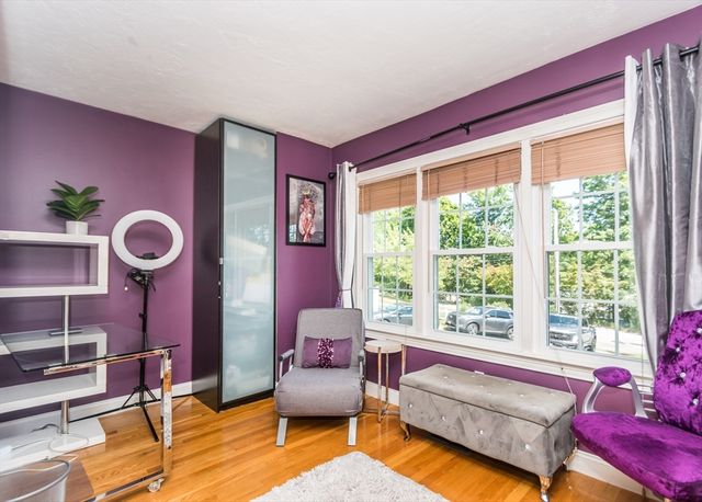 86 Worcester Lane 86, Waltham, MA 02451
