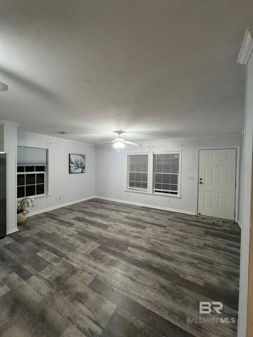 558 Escambia Loop, Lillian, AL 36549