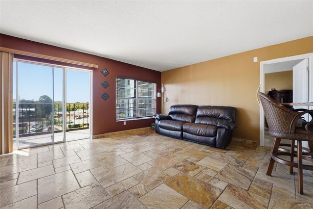 2901 26TH STREET W 509, Bradenton, FL 34205