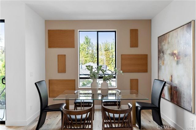11858 W Flower Lane, Valley Village, CA 91607