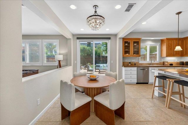 18042 Calle Central, Morgan Hill, CA 95037