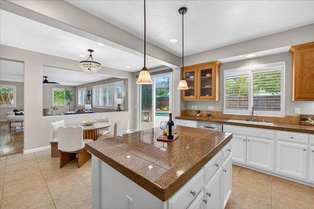 18042 Calle Central, Morgan Hill, CA 95037