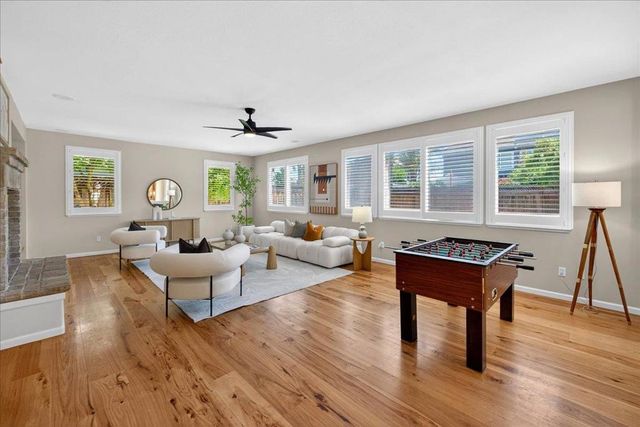18042 Calle Central, Morgan Hill, CA 95037