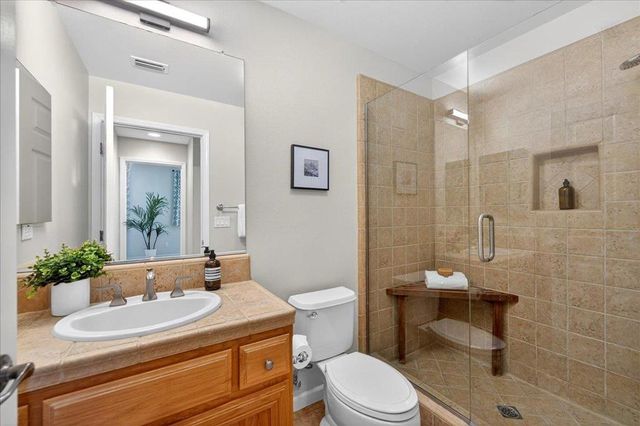 18042 Calle Central, Morgan Hill, CA 95037
