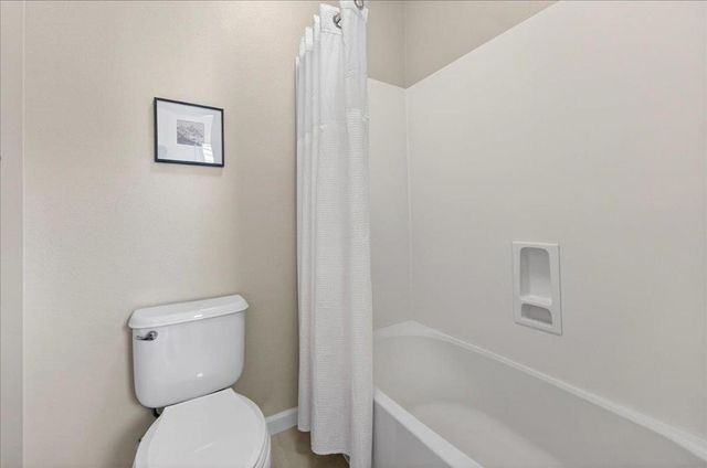 18042 Calle Central, Morgan Hill, CA 95037