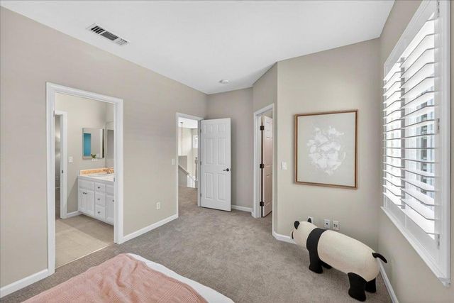 18042 Calle Central, Morgan Hill, CA 95037