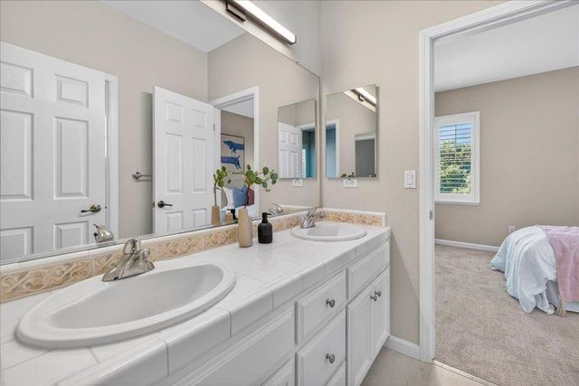 18042 Calle Central, Morgan Hill, CA 95037