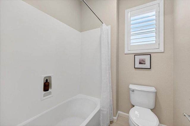 18042 Calle Central, Morgan Hill, CA 95037