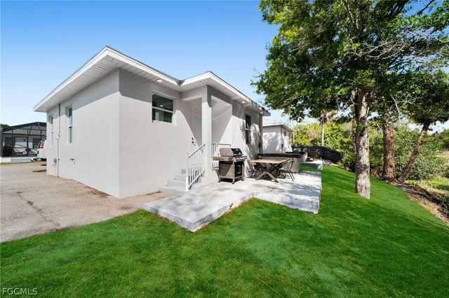 26961 N RIVERSIDE DR, Bonita Springs, FL 34135