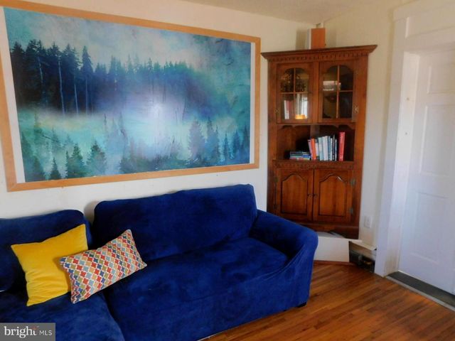 105 E MAIN ST, Wardensville, WV 26851