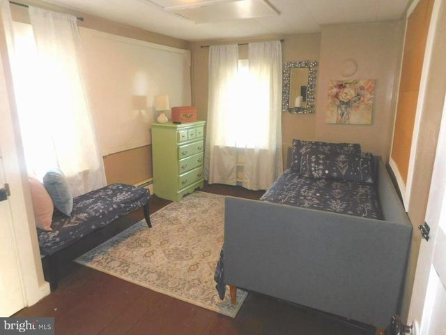 105 E MAIN ST, Wardensville, WV 26851