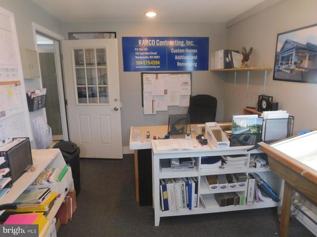 105 E MAIN ST, Wardensville, WV 26851