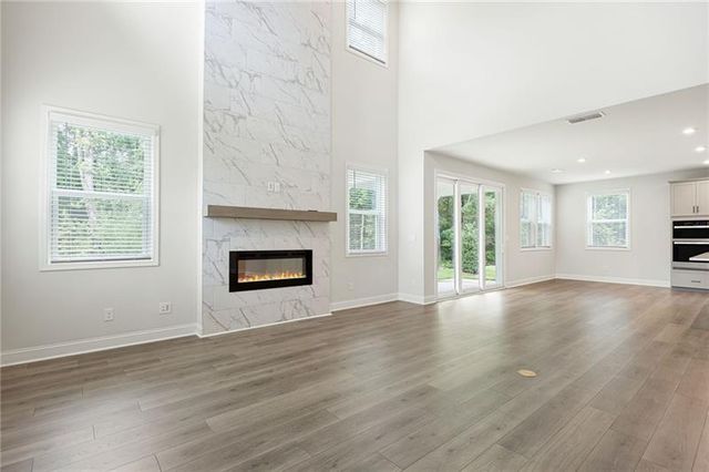 764 Clifftop Crossing SW, Powder Springs, GA 30127
