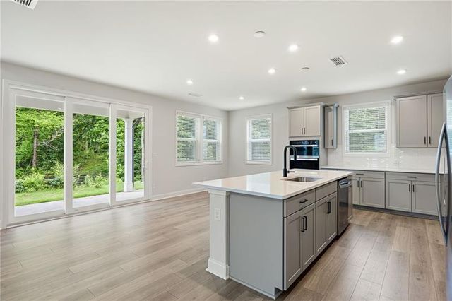 764 Clifftop Crossing SW, Powder Springs, GA 30127