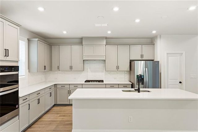 764 Clifftop Crossing SW, Powder Springs, GA 30127