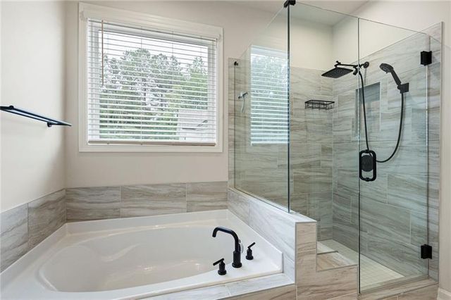 764 Clifftop Crossing SW, Powder Springs, GA 30127