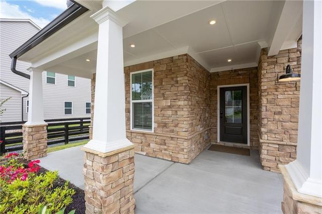 764 Clifftop Crossing SW, Powder Springs, GA 30127