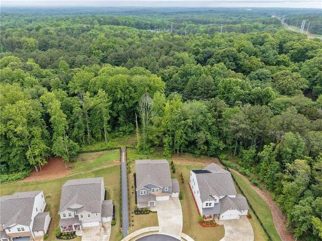 764 Clifftop Crossing SW, Powder Springs, GA 30127