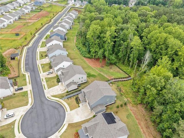 764 Clifftop Crossing SW, Powder Springs, GA 30127