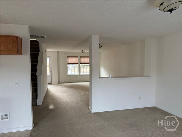 7 Blackberry Lane, Port Wentworth, GA 31407