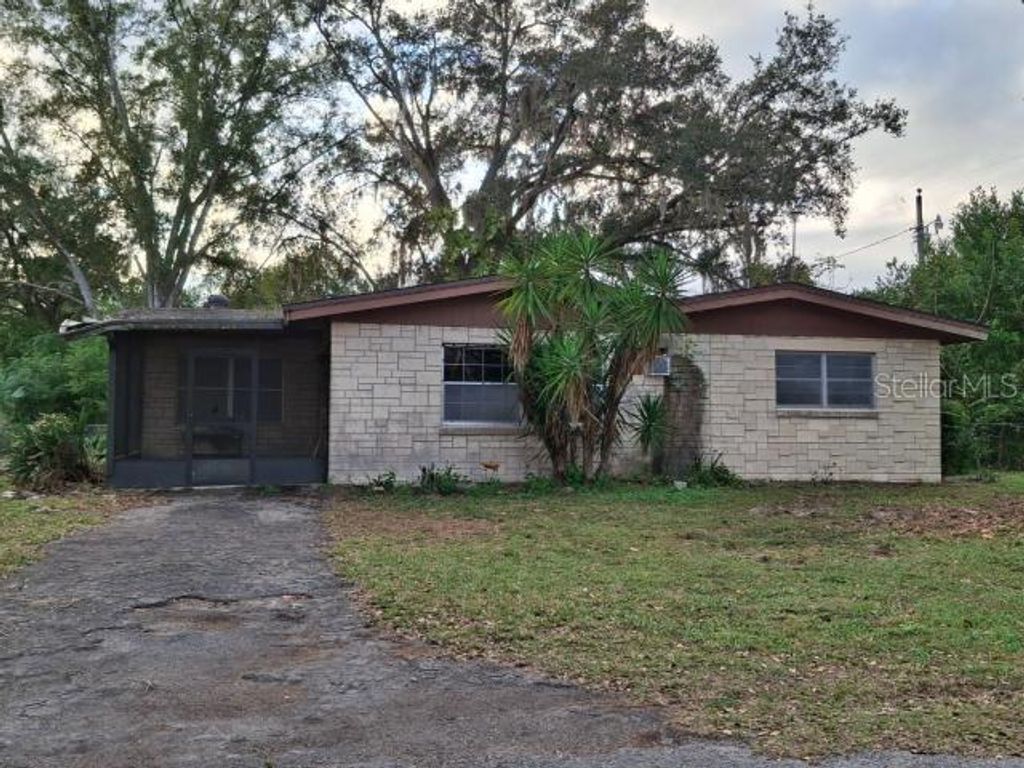 3255 RIVERDALE DRIVE, Dade City, FL 33523