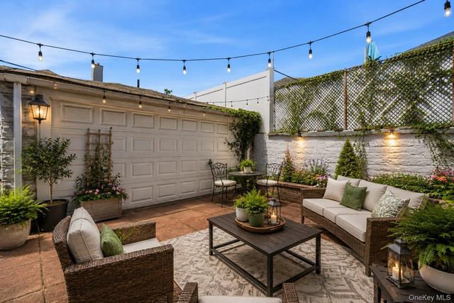 1228 80th Street, Brooklyn, NY 11228