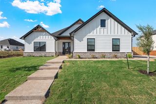 2113 Holborn Street, Lorena, TX 76655