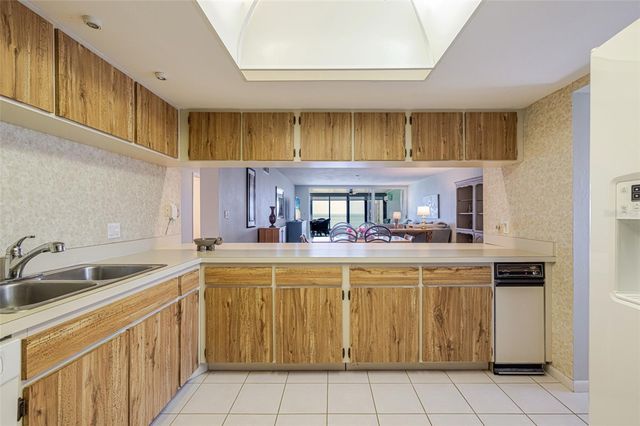 3280 SOUTHSHORE DRIVE 86C, Punta Gorda, FL 33955