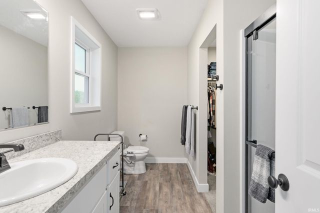 54795 Winding River Drive, Middlebury, IN 46540