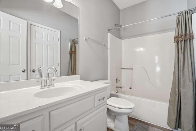 212 Gates Mill Drive, Lawrenceville, GA 30045